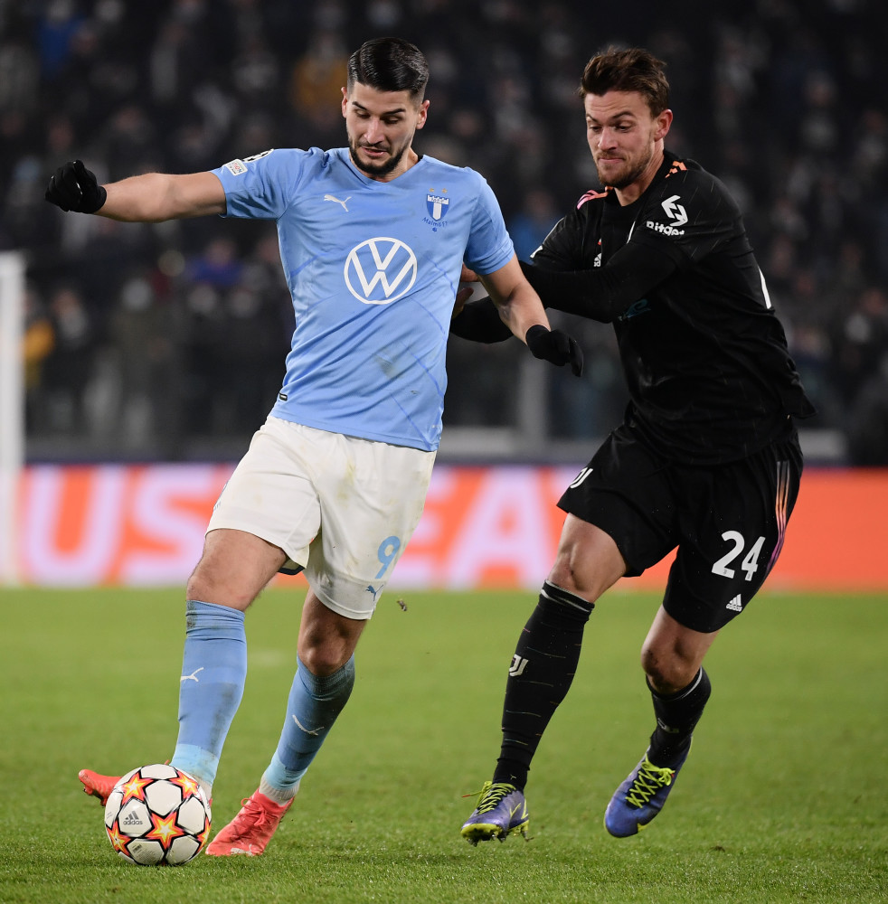 《蔚蓝档案》黑馆晴奈手办欣赏：尾巴的位置太懂了