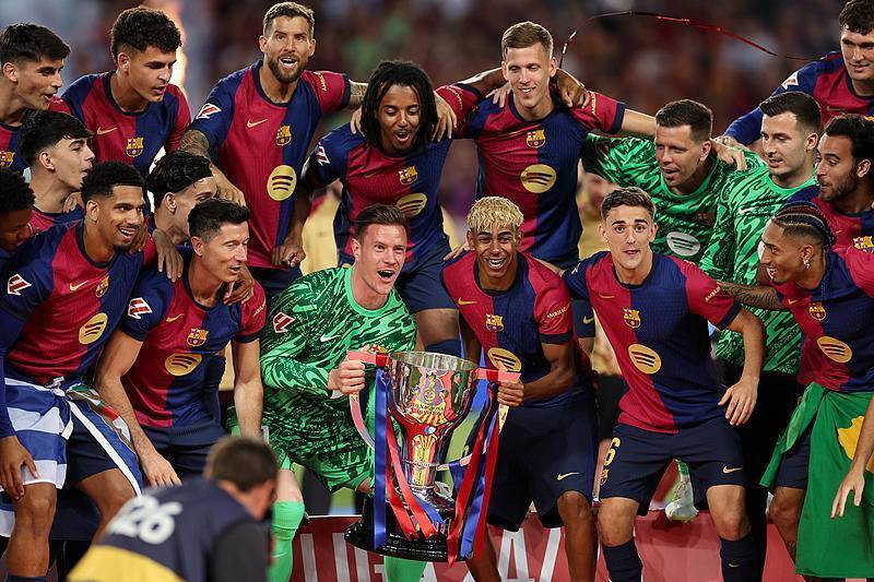 《诛仙世界》周年庆版本「禅音破晓」12月17日庄严启幕