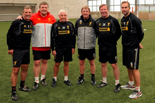 中超-刘若钒梅开二度 上海海港主场战胜云南玉昆