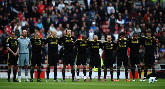 差点绝杀！字母哥抢断詹姆斯雄鹿客场胜湖人，詹姆斯26分9篮板10助攻