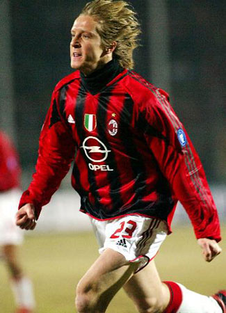 德天空：多特正在密切关注鲍勃