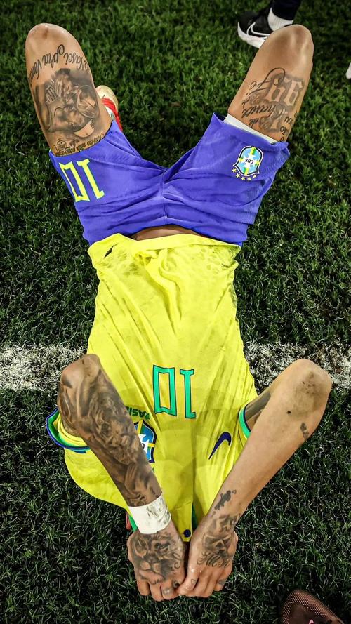 字母哥空砍31+11戈登23+6 雄鹿不敌残阵掘金