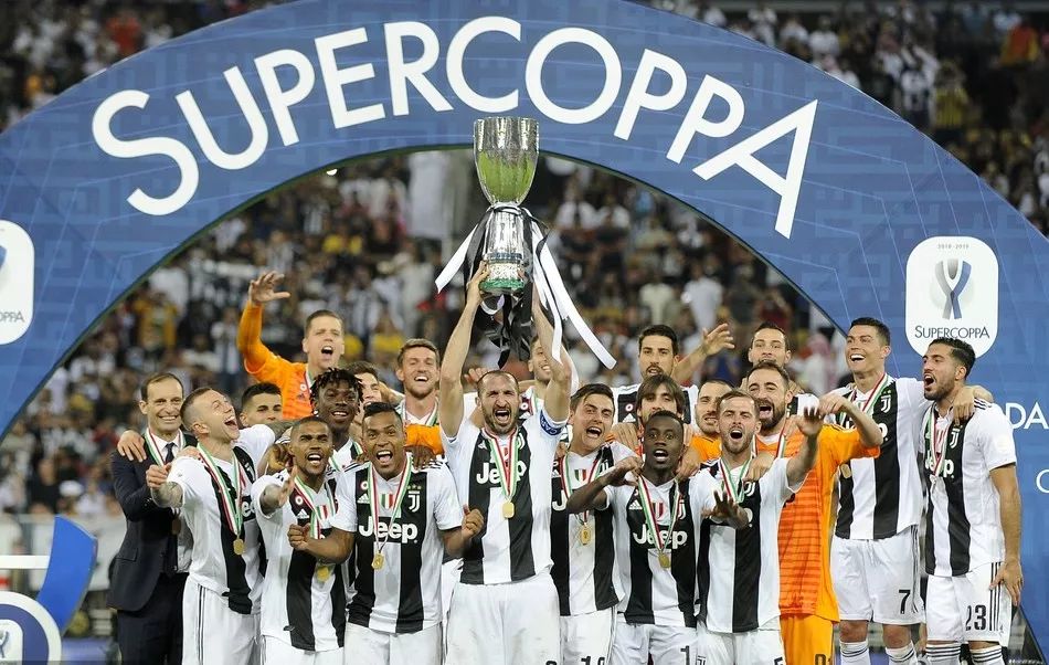 半程之后，湖人该怎么交易？